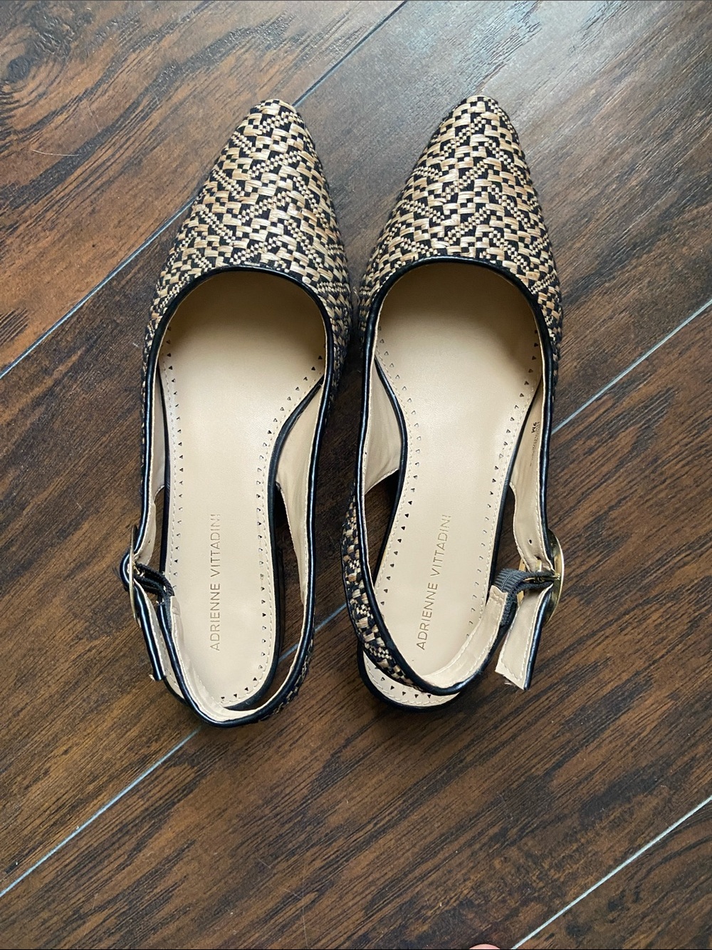 Adrienne Vittadini Black & Tan Woven Pointed-Toe Slingback Flats
